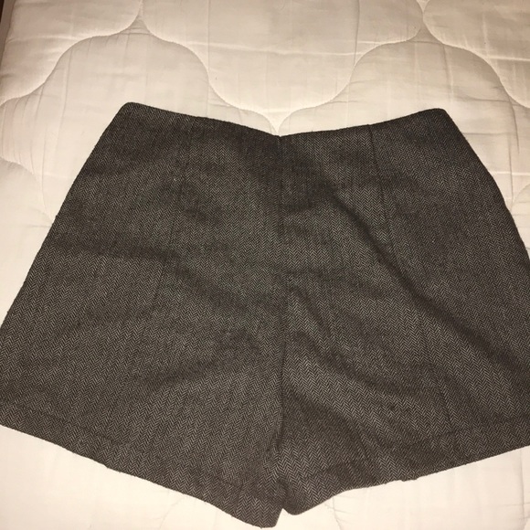Grey Shorts - Picture 2 of 5